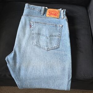 Levi's Men's Light Blue Straight Jeans